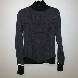 LULULEMON medium grey jacket